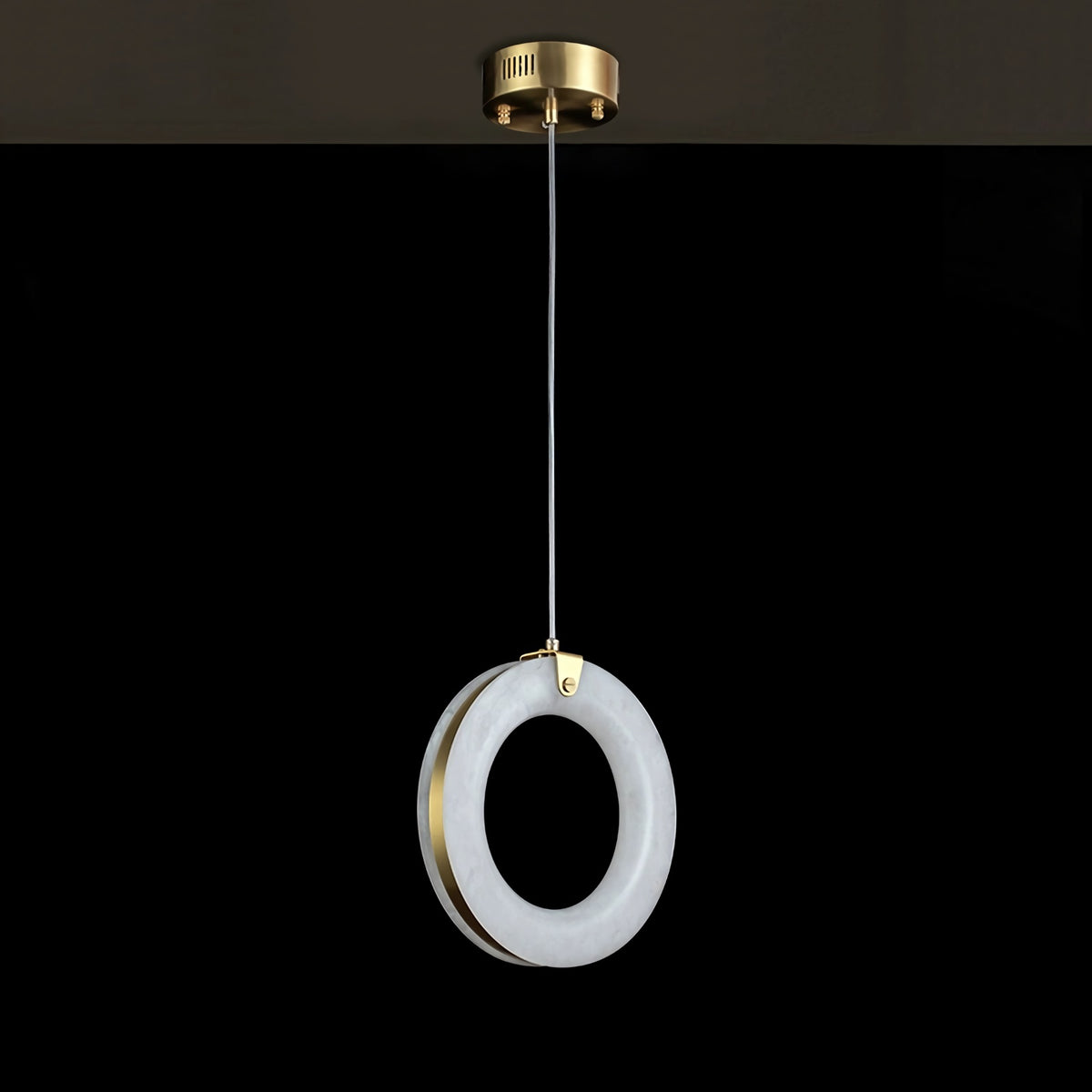 Halo Ring Alabaster Pendant Lamp