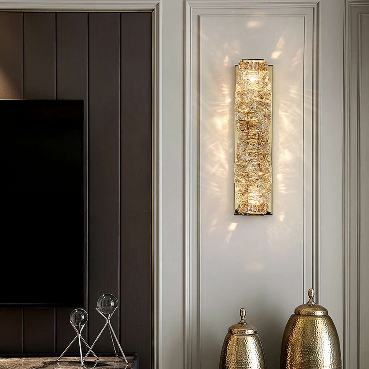 Laminated Crystal Wall Light