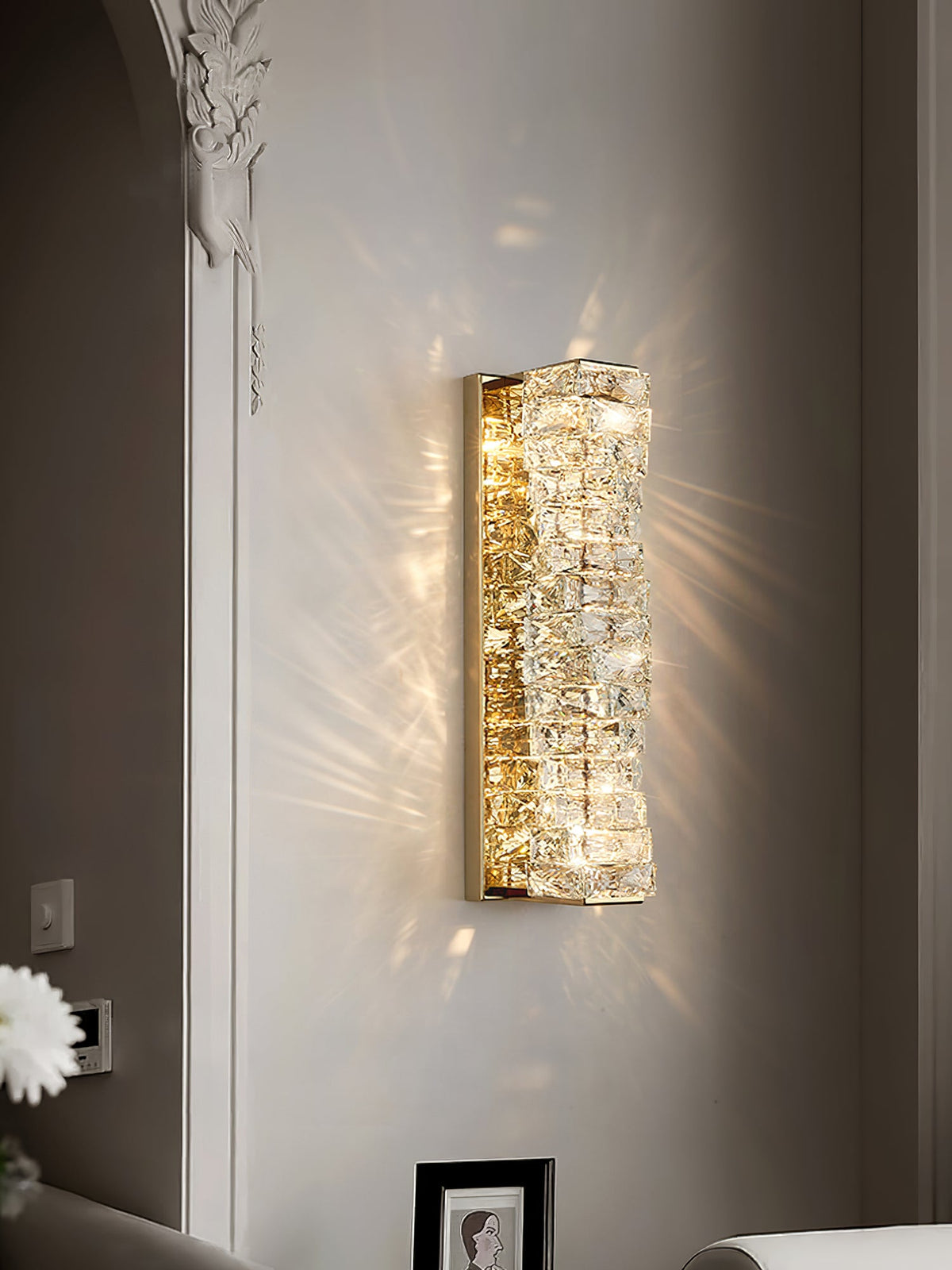 Laminated Crystal Wall Light