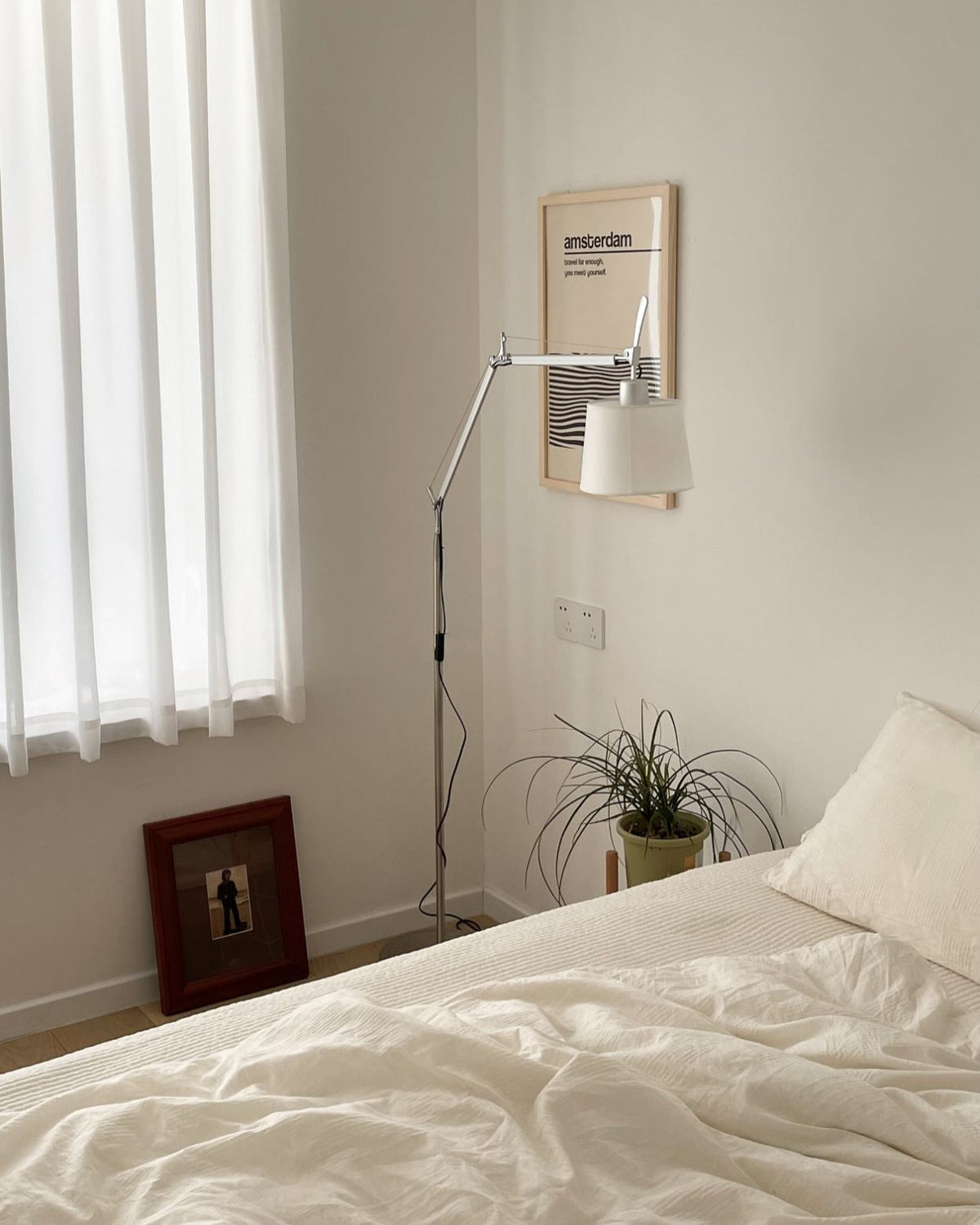 Tolomeo Floor Lamp